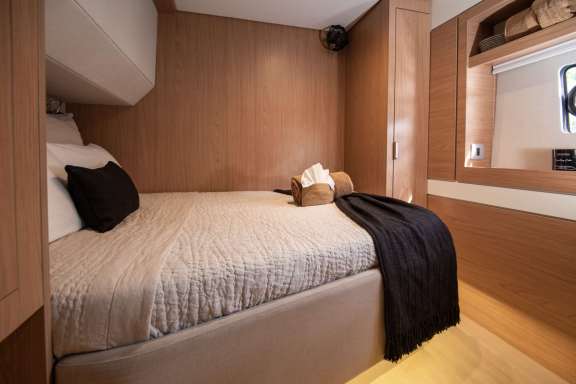 Image of LOLA yacht #15