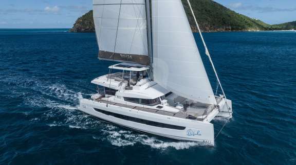 Image of LOLA yacht #2