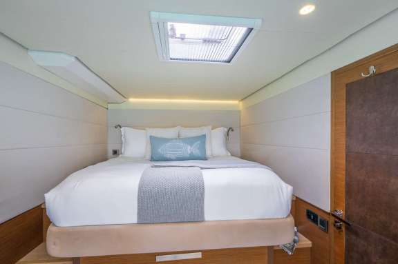 Image of PLAYTIME yacht #9