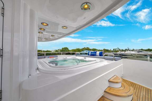 Jacuzzi