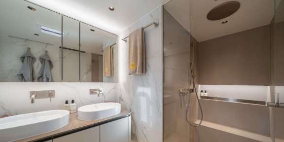 Image of APOLLO 99 yacht #9