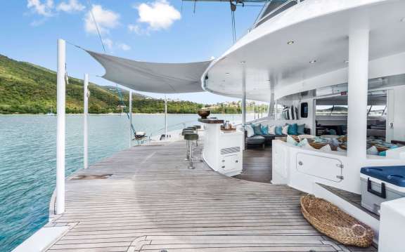 Image of HQ2 yacht #4