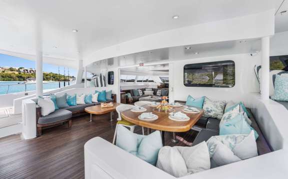 Image of HQ2 yacht #7