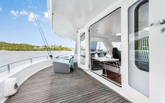 Image of HQ2 yacht #9