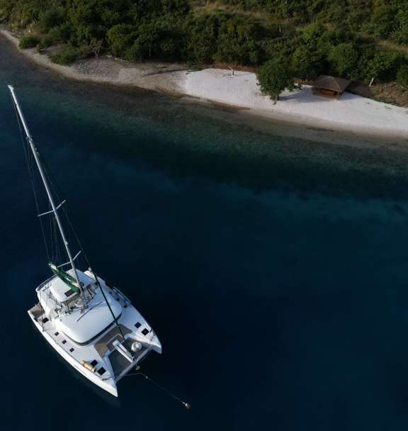 Image of THE ADVENTURE yacht #13