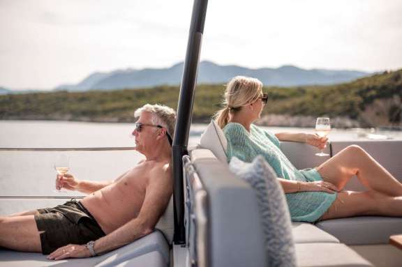 Image of 7th heaven yacht #16