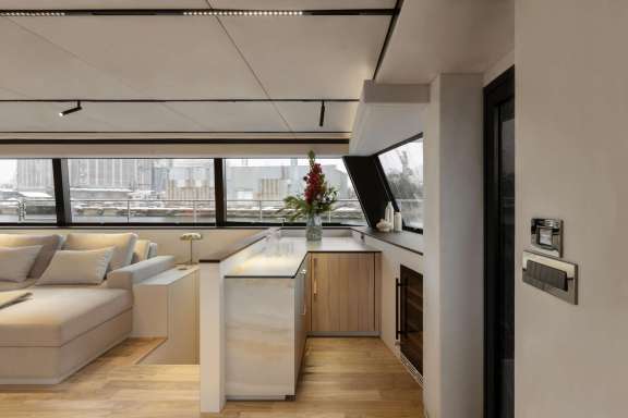 Image of Perfect Moon yacht #12