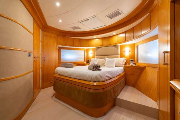 Vip Cabin