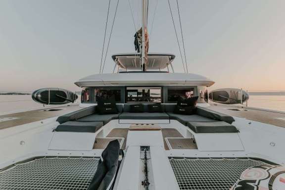 Image of LAGOON 55 TRI WING yacht #12