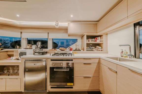 Image of LAGOON 55 TRI WING yacht #15