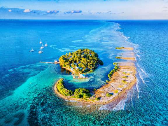 Image of First Tracks yacht #10