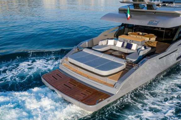 Image of HAZE yacht #14