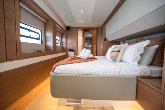 Image of BAREFOOT BLISS yacht #12