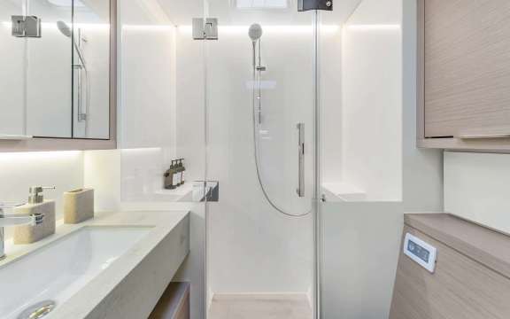 Image of EVENSTAR yacht #13