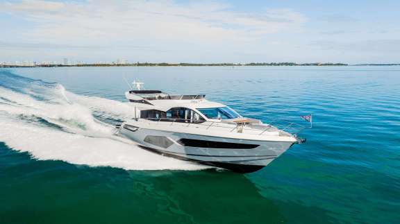 Image of Earl Grey yacht #2