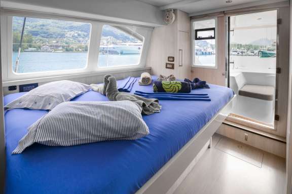 Image of BETWEEN yacht #8