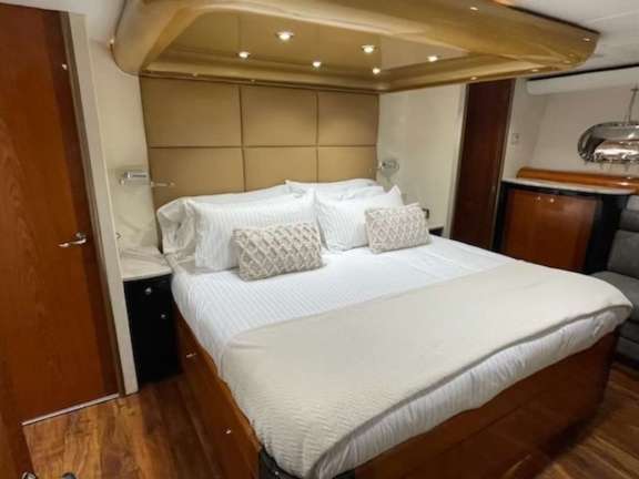 Master Cabin with King size bed