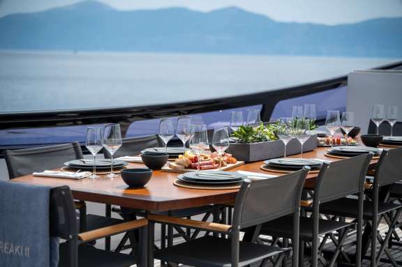 Image of PAREAKI II yacht #16