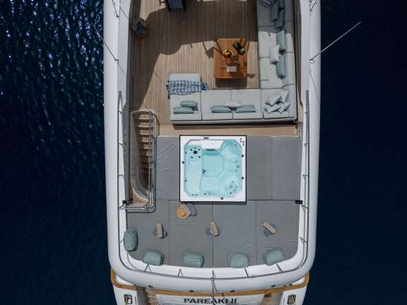 Image of PAREAKI II yacht #18