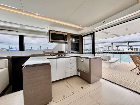 Image of Bru Sea yacht #11