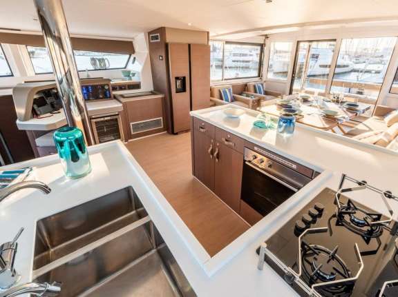 Image of UMIKO yacht #9