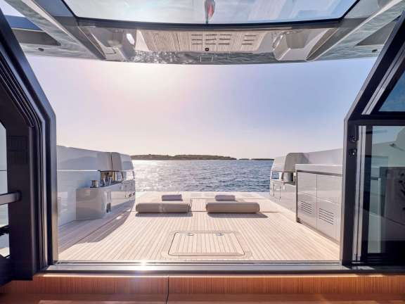 Image of DUCHESS yacht #13