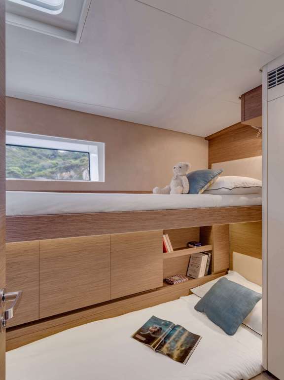 Image of Mahina 3 yacht #8