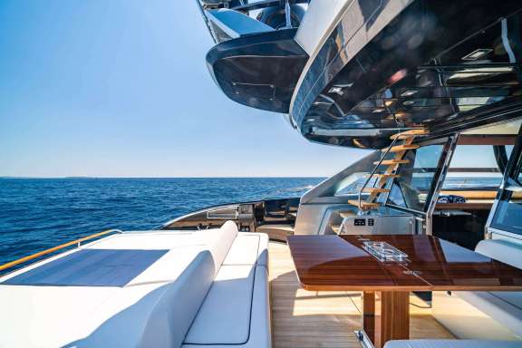 Image of BLUE SHARK yacht #15