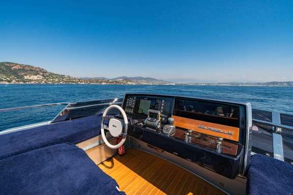 Image of BLUE SHARK yacht #4