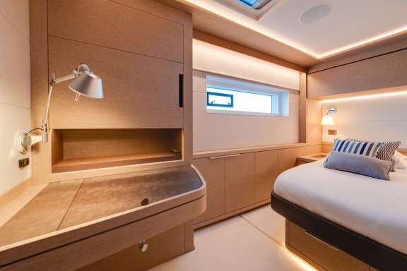 Image of Zenit yacht #7