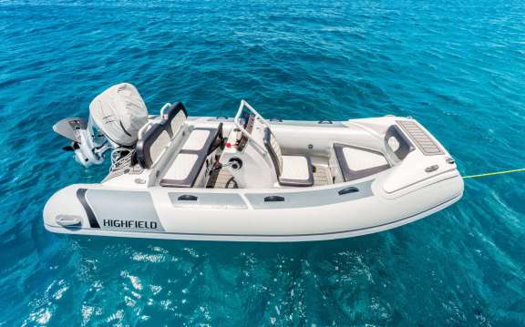 Sport 390 - 60 HP for water fun