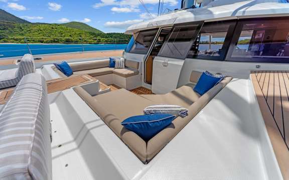 Image of HOURGLASS yacht #7