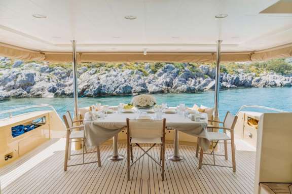 Image of REIS yacht #3