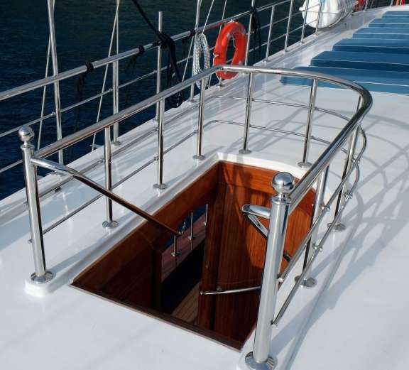 Image of QUEEN ATLANTIS yacht #10