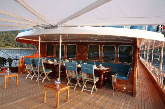 Image of QUEEN ATLANTIS yacht #3