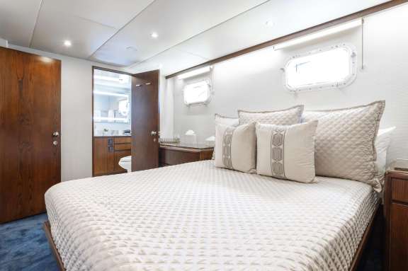 Queen Guest Stateroom