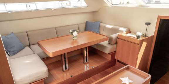 Image of LA LOEVIE yacht #12