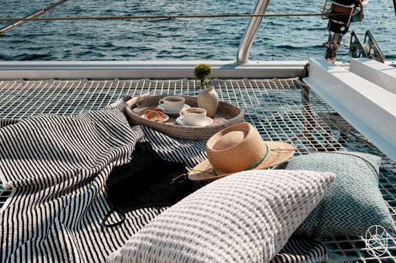 Image of HAPPY yacht #3