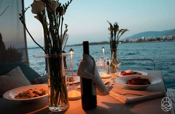 Image of HAPPY yacht #5