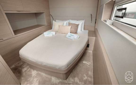 Image of HAPPY yacht #8