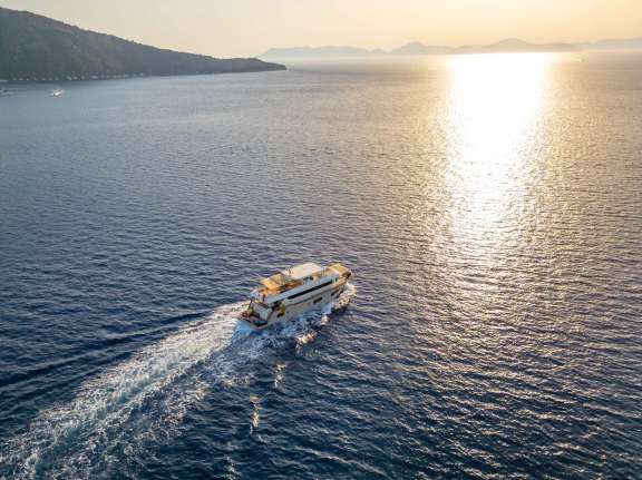 Image of LYCIAN DREAM yacht #11