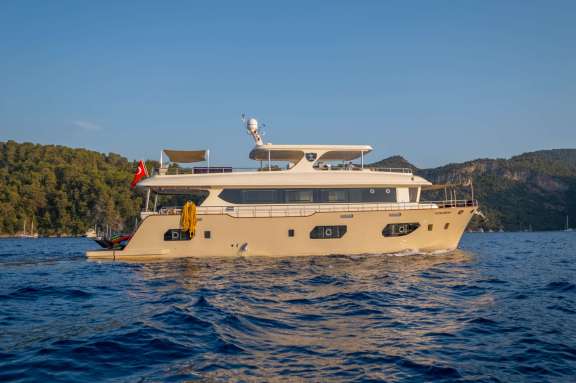 Image of LYCIAN DREAM yacht #5