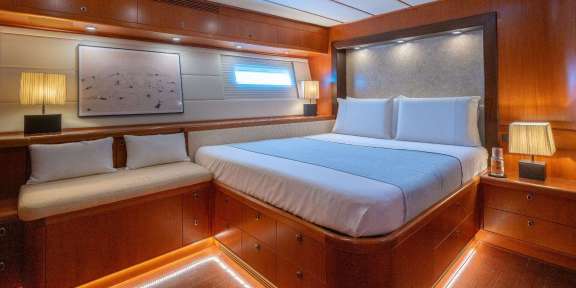 Image of SELENA yacht #17