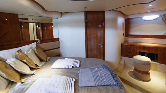 Master Cabin with en suite bathroom facilities