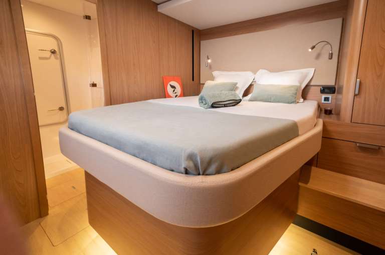 Image of CRAZY BABY TOO yacht #6