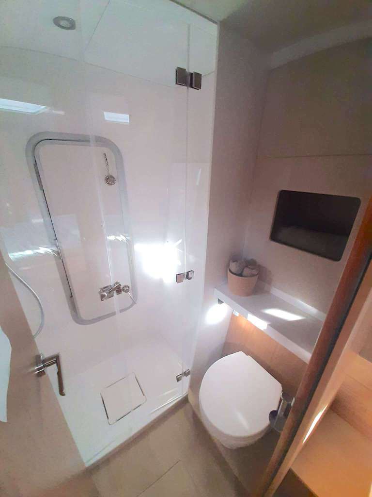 Image of CRAZY BABY TOO yacht #9