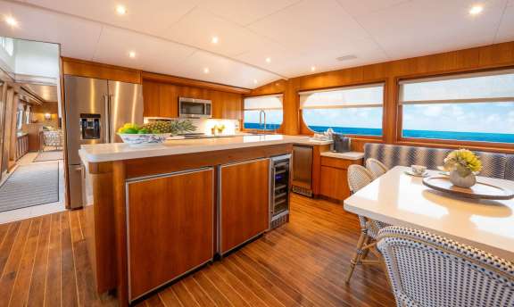 Image of BIRDY yacht #5