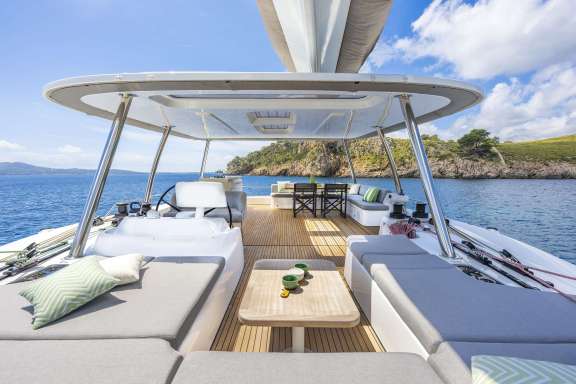 Image of LADY M yacht #15