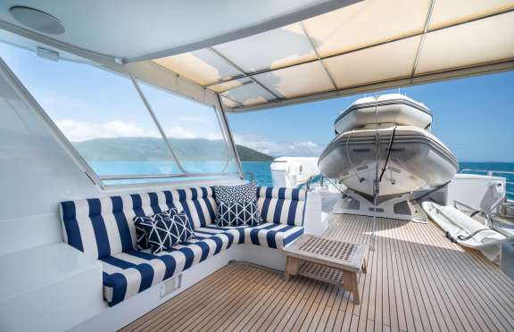 Image of SHORETHING yacht #15