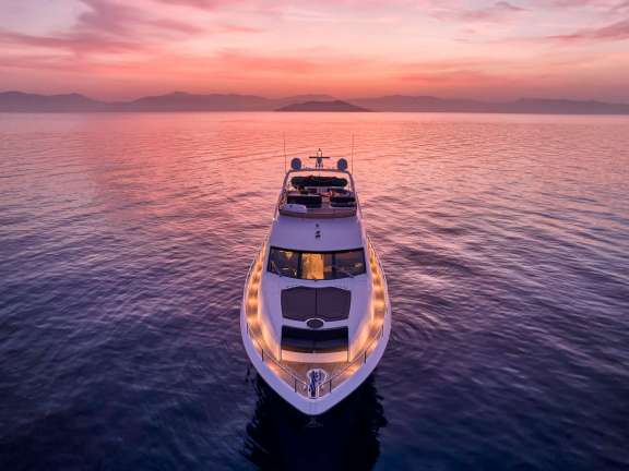 Image of M FIVE yacht #19